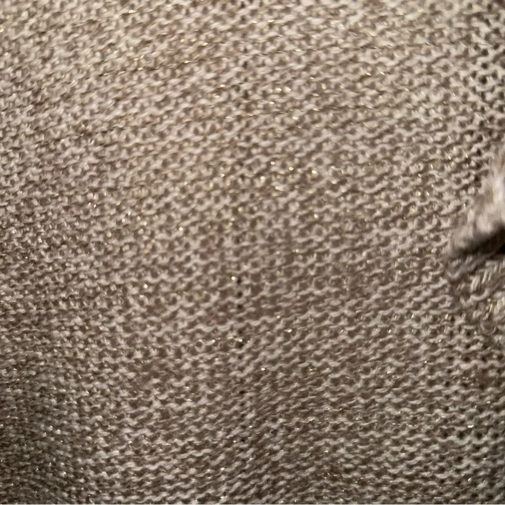 Covington Women's XL Open Front Ruffle Cardigan Oatmeal Beige Metallic Knit